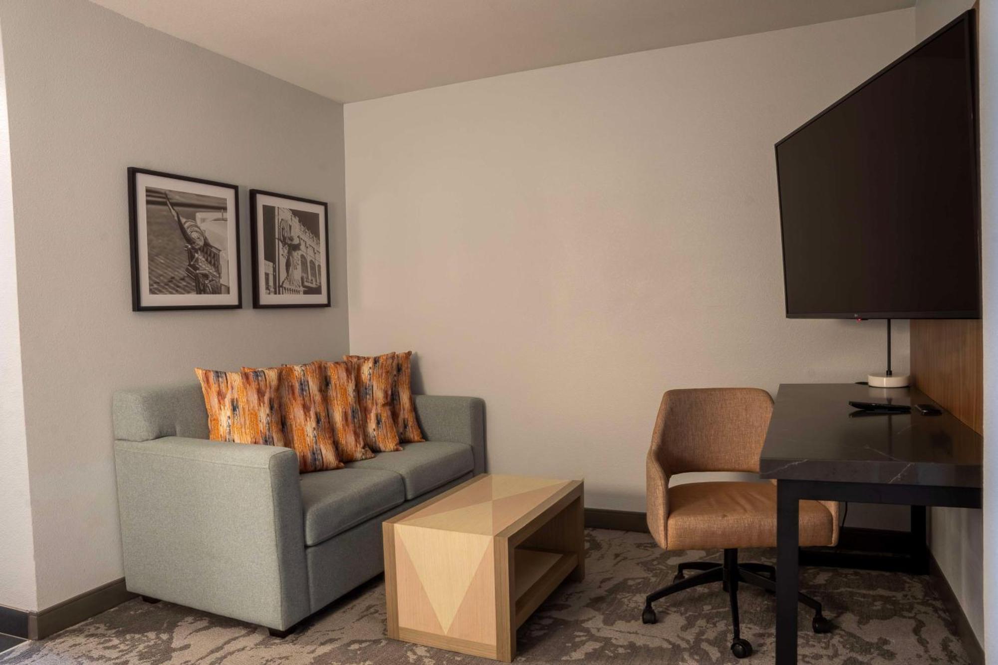 Doubletree By Hilton Fort Worth Fossil Creek Zewnętrze zdjęcie